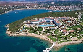 Royal Teos Thermal Resort Clinic & Spa - Halal Hotel